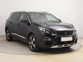 Peugeot 5008 PureTech 130 96kW SUV