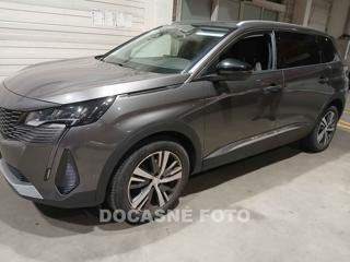 Peugeot 5008 1.2 PT, 1.maj, ČR SUV