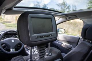 Peugeot 5008 2010, 1598 ccm, 115 kW, benzin SUV - Foto 28