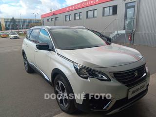 Peugeot 5008 1.5 HDi, 1.maj, Serv.kniha SUV
