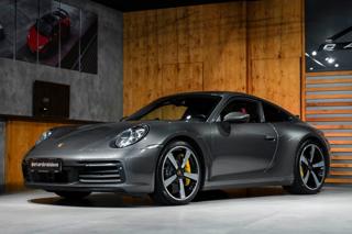 Porsche 911 Carrera 4S Coupe, PCCB, CHRONO kupé