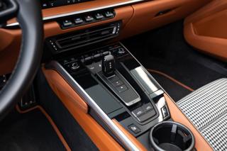 Porsche 911 (992) Targa 4 /Heritage Design kabriolet - Foto 12