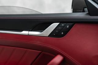 Porsche 911 Turbo, BOSE, ACC, VÝFUKY, MATRIX kupé - Foto 17