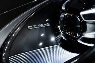 Porsche 911 Turbo, BOSE, ACC, VÝFUKY, MATRIX kupé - Foto 6