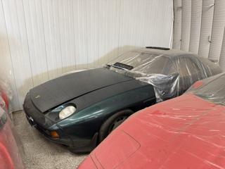 Porsche 928 928 S  4.7I  320 PS kupé