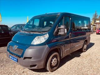 Peugeot Boxer 2,2 HDi 9 MÍST minibus