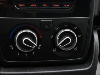 Peugeot Boxer 2,2 HDI 103kW L3H3 Tažné DPH skříň - Foto 20