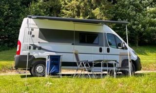 Peugeot Boxer 2,2   Prodám obytné auto užitkové