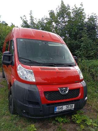 Peugeot Boxer 3,0   obytná dodávka – přestavba VAN