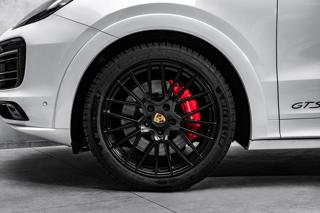 Porsche Cayenne 4.0 GTS Sport Chrono PDLS+ Pan SUV - Foto 2