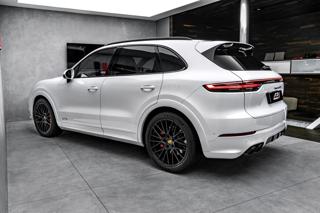 Porsche Cayenne 4.0 GTS Sport Chrono PDLS+ Pan SUV - Foto 7