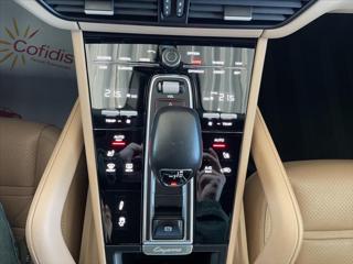 Porsche Cayenne 3,0 V6 Sport Chrono*Panorama Navi*Kamera*Kůže*21"*ČR! Servisní historie! DPH! SUV - Foto 26