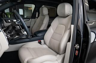 Porsche Cayenne E-Hybrid Platinum Edition/Bose/Vent. Sedadla SUV - Foto 8