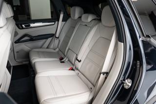Porsche Cayenne E-Hybrid Platinum Edition/Bose/Vent. Sedadla SUV - Foto 10