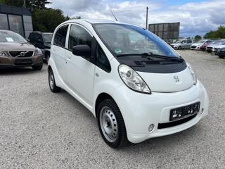 Peugeot iOn Elektro 16kwh 35kw hatchback