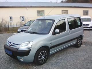 Peugeot Partner 1.6i 16V, závěs, kola navíc kombi