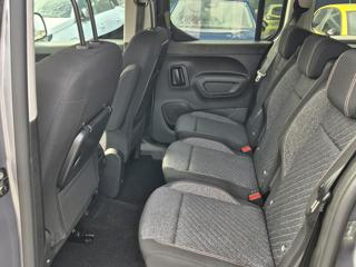 Peugeot Rifter Long ALLURE HDi 130 S&S MAN6 MPV - Foto 9