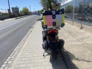QJ Motor Ostatní ATR 125 skútr - Foto 16