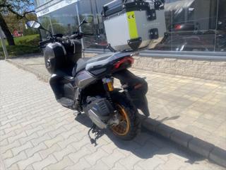 QJ Motor Ostatní ATR 125 skútr - Foto 17