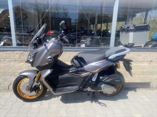 QJ Motor Ostatní ATR 125 skútr