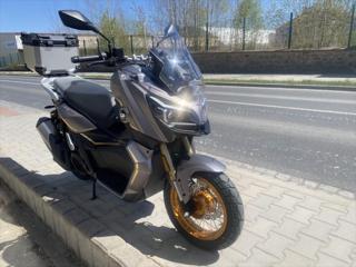 QJ Motor Ostatní ATR 125 skútr - Foto 7