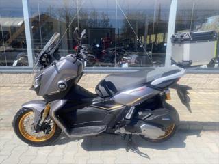 QJ Motor Ostatní ATR 125 skútr - Foto 24