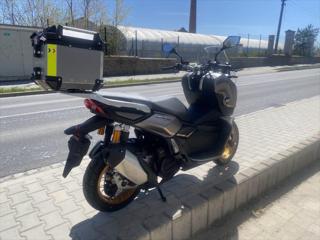 QJ Motor Ostatní ATR 125 skútr - Foto 13