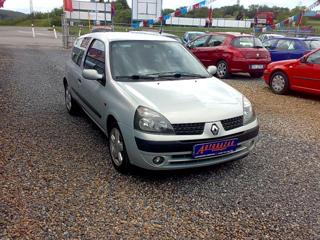 Renault Clio 1.2 16V DYNAMIQUE hatchback