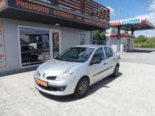 Renault Clio 1.2i hatchback