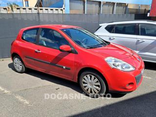 Renault Clio 1.5dCi hatchback