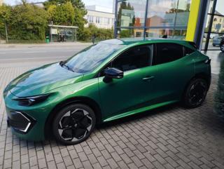 Renault Clio techno TCe 115 hatchback