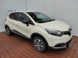 Renault Captur autorádio, centrál dálkový, imobilizér, el. okna, el. zrcátka, mlhovky, automatická klimatizace, děl SUV