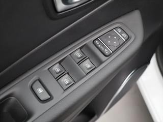 Renault Captur 1,3 TCe 96kW Intens LED Navi SUV - Foto 17