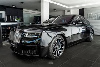 Rolls-Royce Ghost Black Badge / Skladem sedan