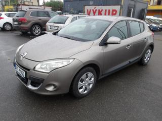 Renault Mégane 1,6i 74kW Pěkný !! hatchback