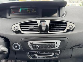 Renault Mégane 1,2 NEMÁ TLAKY NA JEDNOM VÁLCI Scenic hatchback - Foto 17