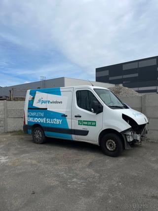Renault Master 174 xxx, poškozený motor MPV