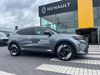 Renault Scénic iconic 220 k long range hatchback