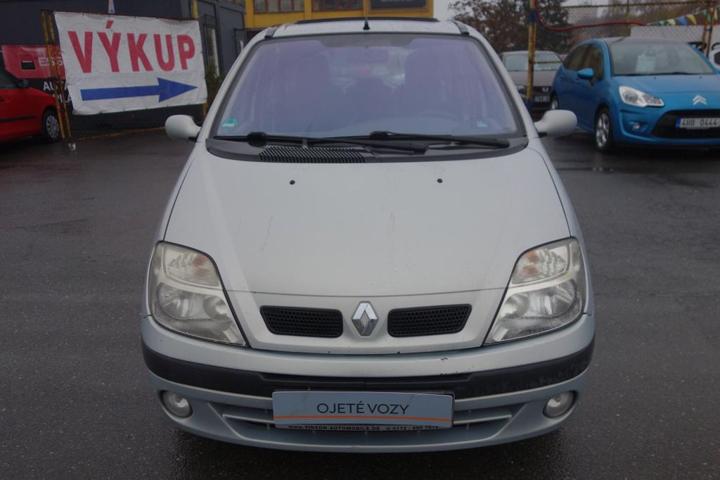 Vůz s VIN VF1JA0B0225511575