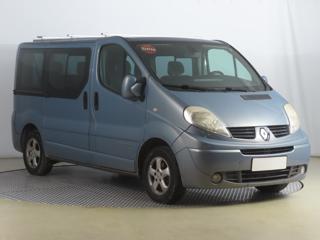 Renault Trafic 2.5 dCi 107kW minibus