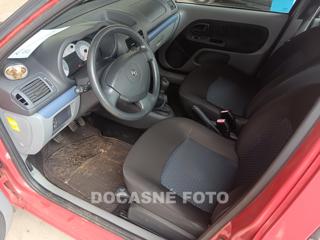 Renault Thalia 1.2 16V sedan