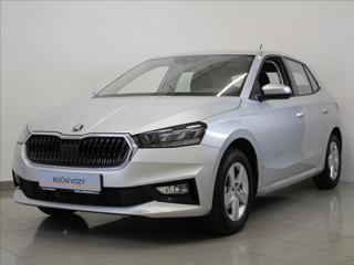 Škoda Fabia 1,0 TSi Ambition+ 2 800km ČR hatchback