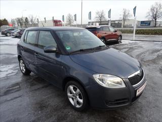 Škoda Fabia 1,2 HTP klima, závěs, serviska hatchback