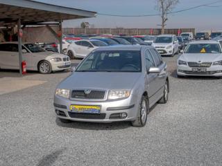 Škoda Fabia AC 1.2HTP SERVISKA–1 majitelka hatchback