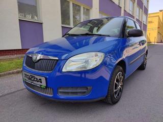 Škoda Fabia 1,2 HTP  / klima / pneu / hatchback