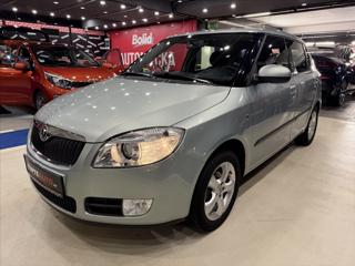 Škoda Fabia 1,6 i 16v  AMBIENTE hatchback