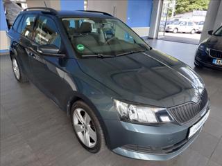 Škoda Fabia 1,0   TSI 70kW,SERVISKA,VÝHŘEV. kombi