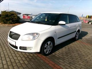 Škoda Fabia 1,6 16V Ambiente Combi sedan