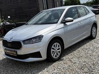 Škoda Fabia 1,0 TSI 6TKm KLIMA FrontAssist sedan