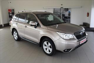 Subaru Forester 2,0 D, WEBASTO,XEN,kamera SUV